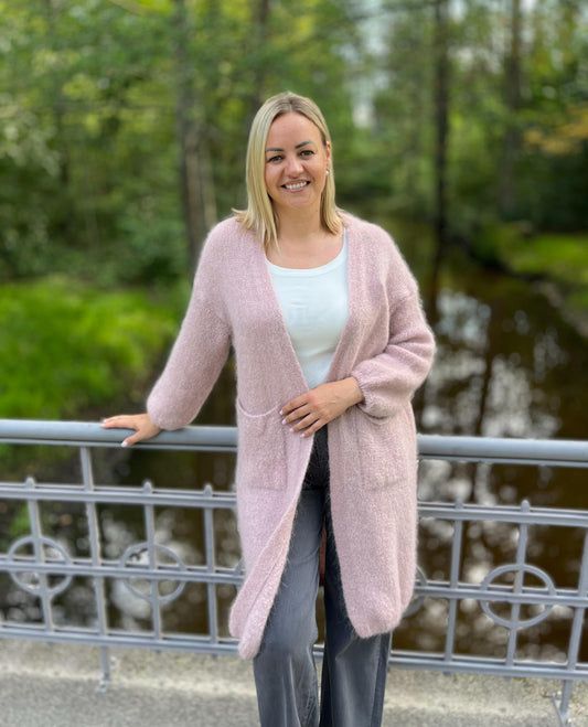 Viegli rozā mohēras kardigans