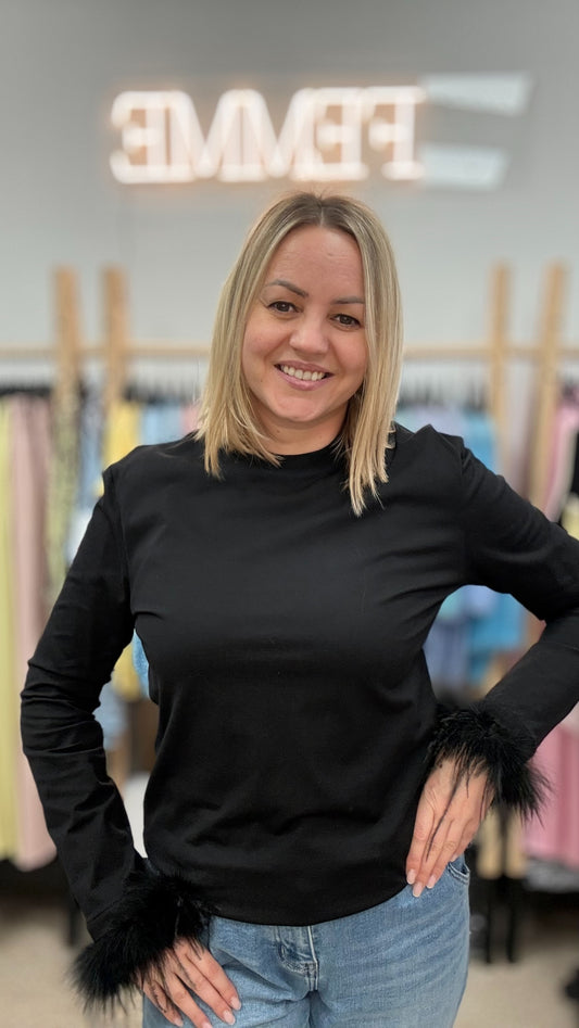 Lumina T krekls ar pūciņām 