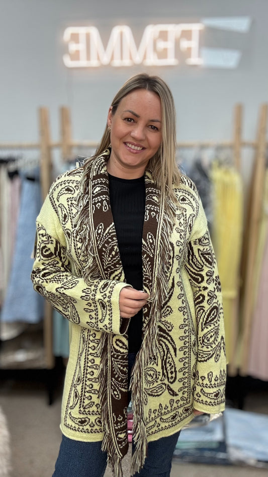 Kardigans ar jostiņu