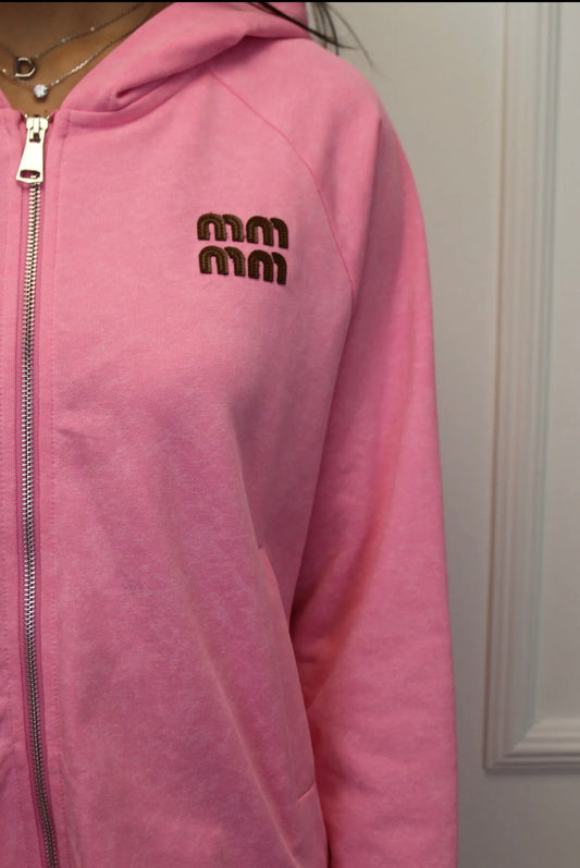 Brīvā laika kostīms rozā krāsā