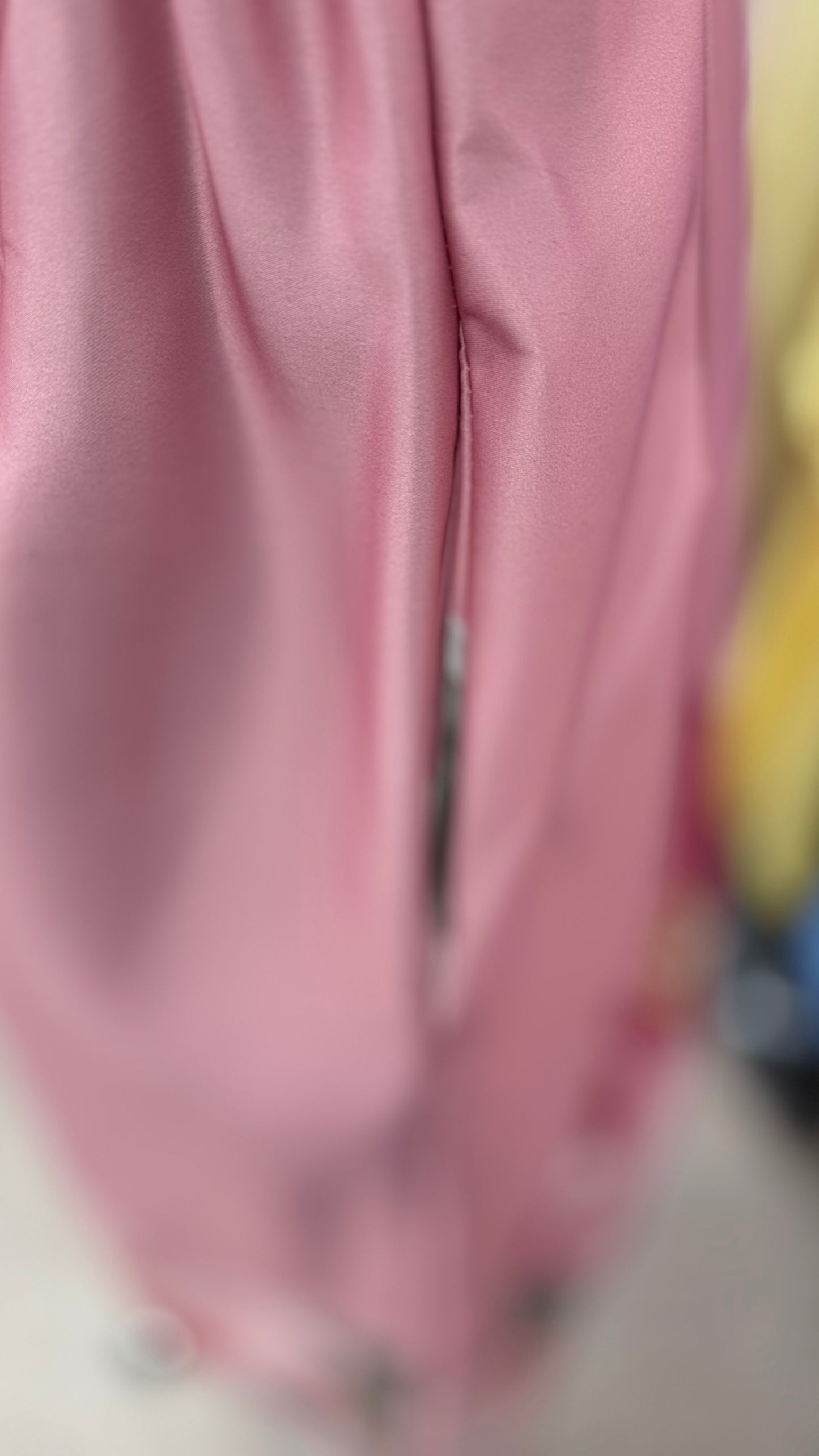 Цветочная юбка с карманом розового оттенка